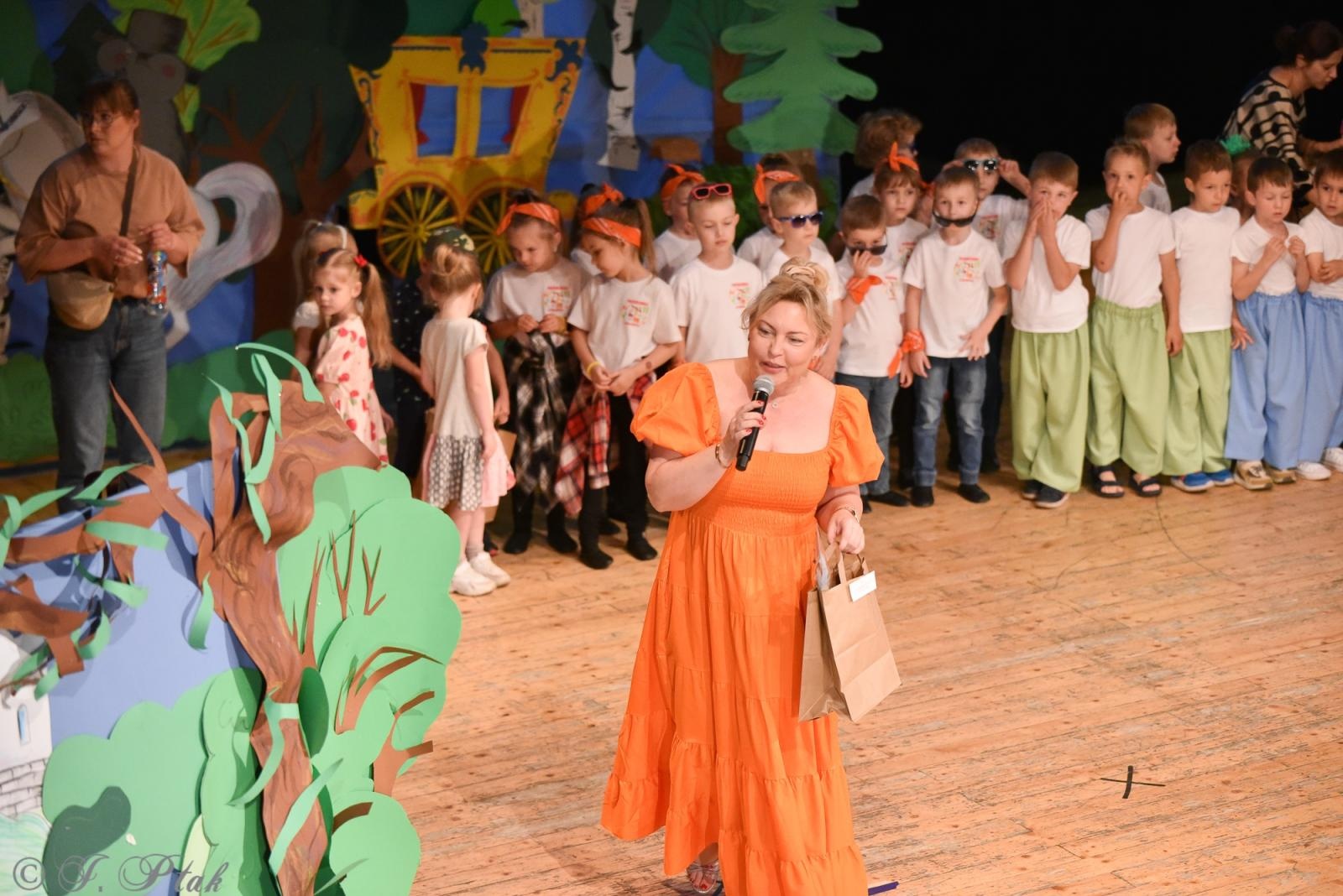 Zdjęcie w galerii na portalu naszraciborz.pl: Gala XIV Mini Festiwalu Przedszkolaków [FOTO i WIDEO] wiadomości z regionu