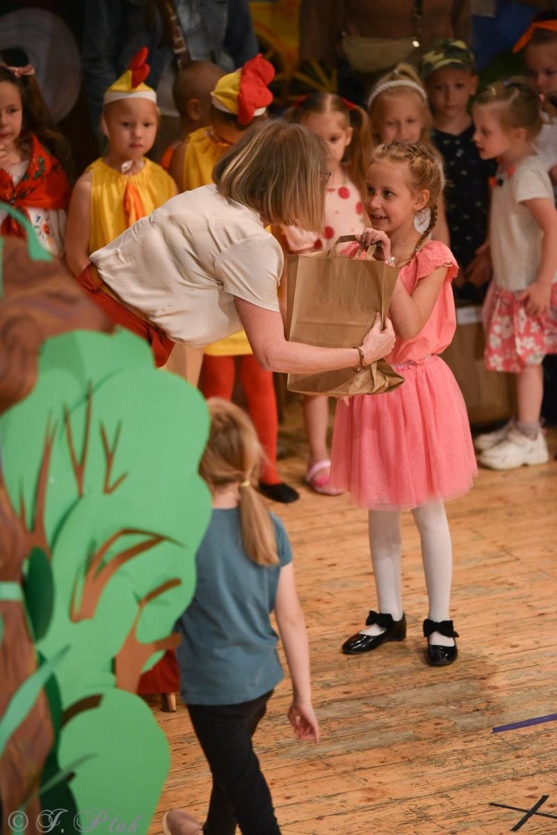 Zdjęcie w galerii na portalu naszraciborz.pl: Gala XIV Mini Festiwalu Przedszkolaków [FOTO i WIDEO] wiadomości z regionu