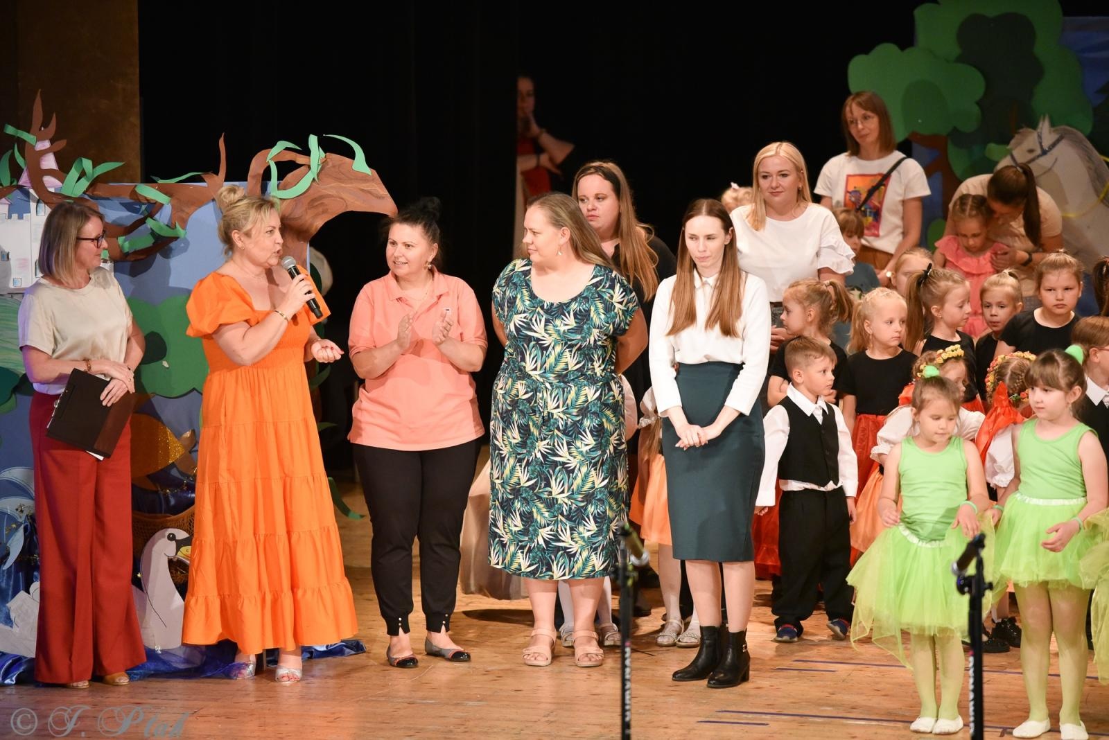 Zdjęcie w galerii na portalu naszraciborz.pl: Gala XIV Mini Festiwalu Przedszkolaków [FOTO i WIDEO] wiadomości z regionu