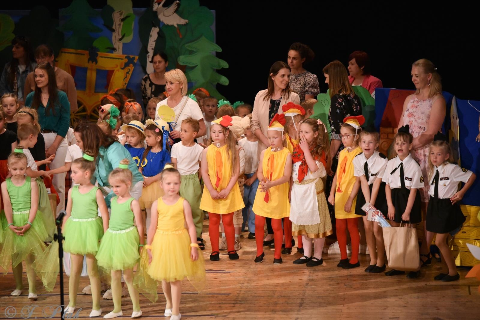 Zdjęcie w galerii na portalu naszraciborz.pl: Gala XIV Mini Festiwalu Przedszkolaków [FOTO i WIDEO] wiadomości z regionu