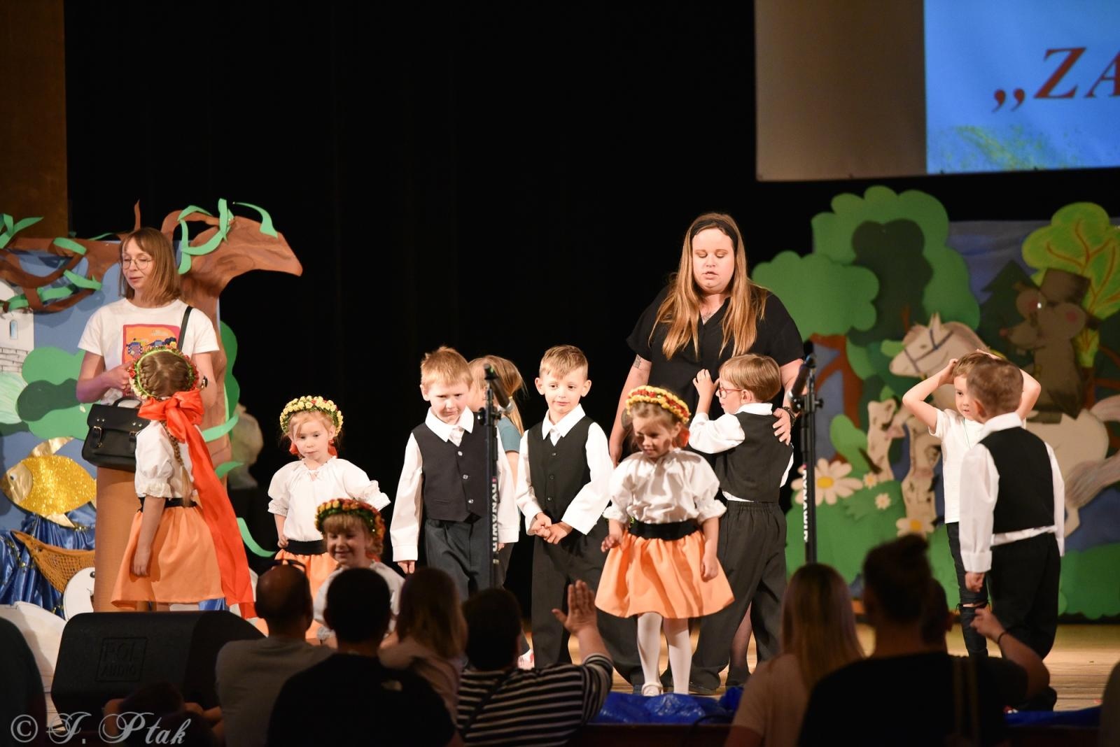 Zdjęcie w galerii na portalu naszraciborz.pl: Gala XIV Mini Festiwalu Przedszkolaków [FOTO i WIDEO] wiadomości z regionu