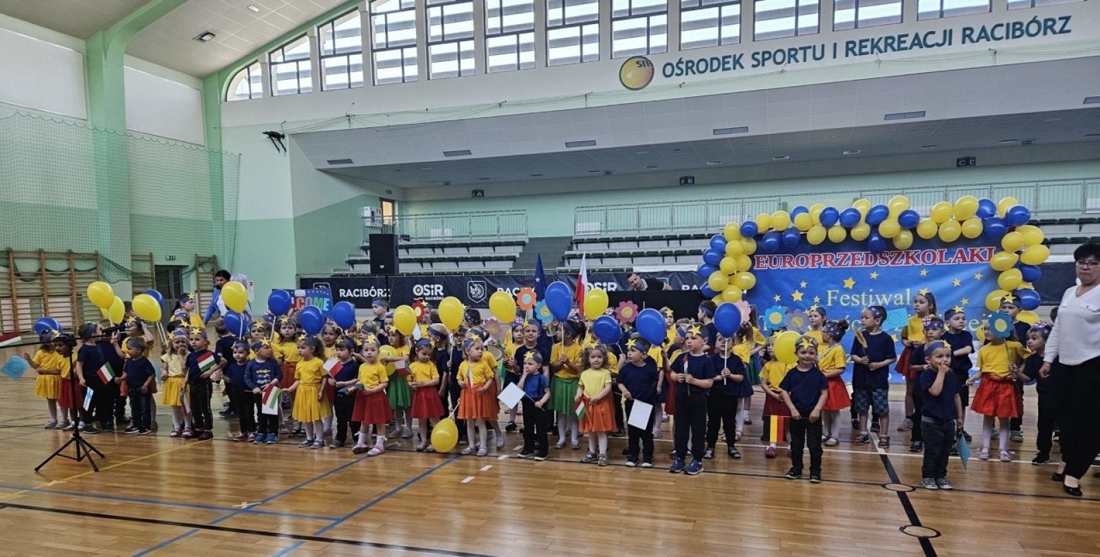 Zdjęcie w galerii na portalu naszraciborz.pl: Festiwal Twórczości Dziecięcej Europrzedszkolaki 2024 [FOTO i WIDEO] wiadomości z regionu