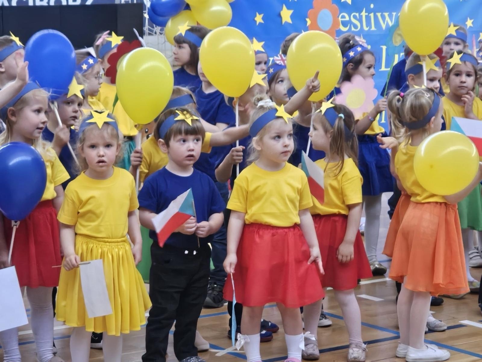 Zdjęcie w galerii na portalu naszraciborz.pl: Festiwal Twórczości Dziecięcej Europrzedszkolaki 2024 [FOTO i WIDEO] wiadomości z regionu