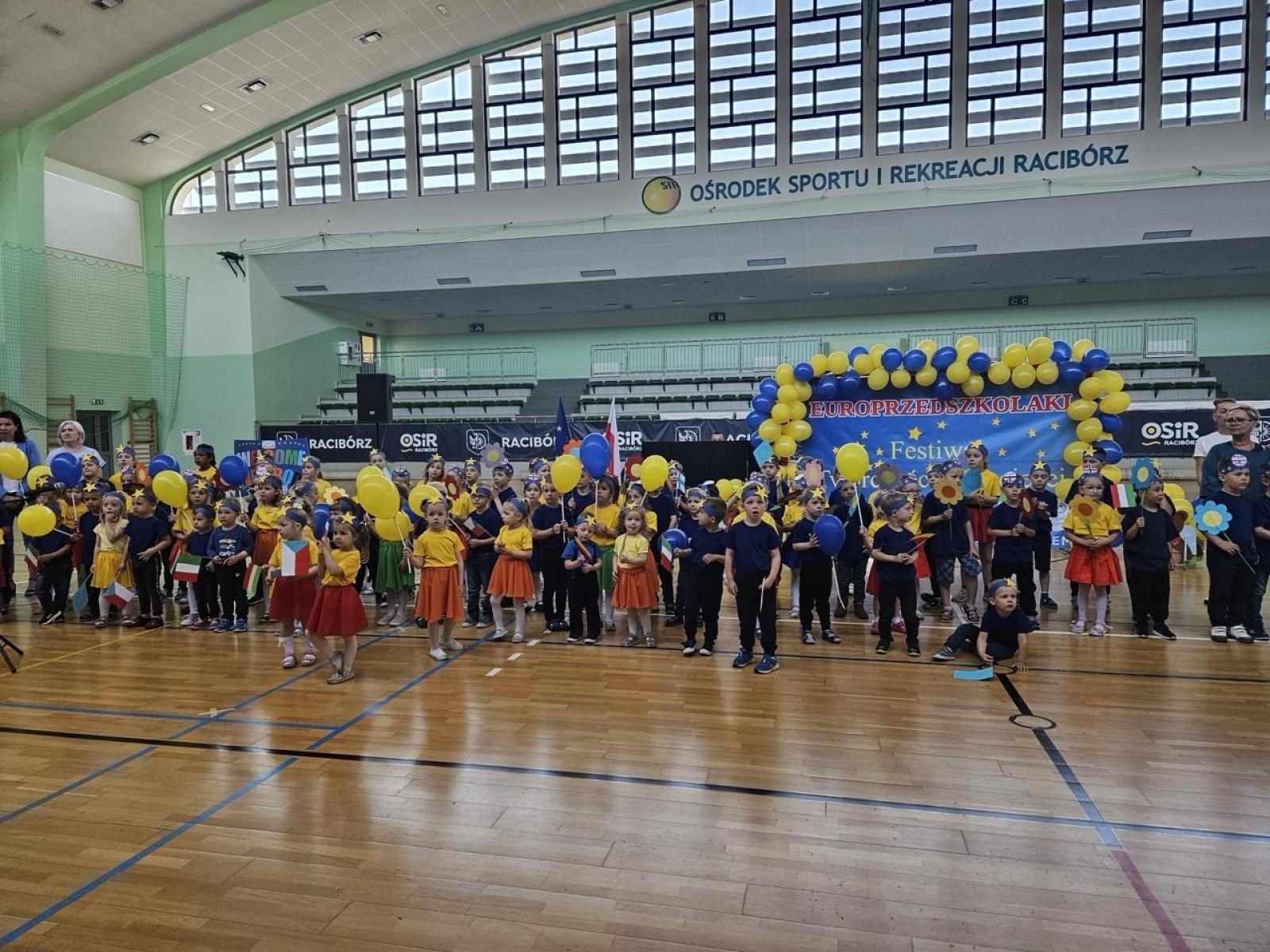 Zdjęcie w galerii na portalu naszraciborz.pl: Festiwal Twórczości Dziecięcej Europrzedszkolaki 2024 [FOTO i WIDEO] wiadomości z regionu