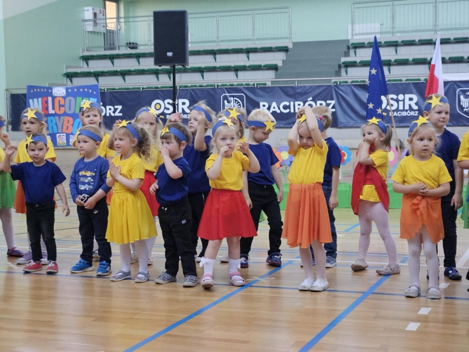 Zdjęcie w galerii na portalu naszraciborz.pl: Festiwal Twórczości Dziecięcej Europrzedszkolaki 2024 [FOTO i WIDEO] wiadomości z regionu