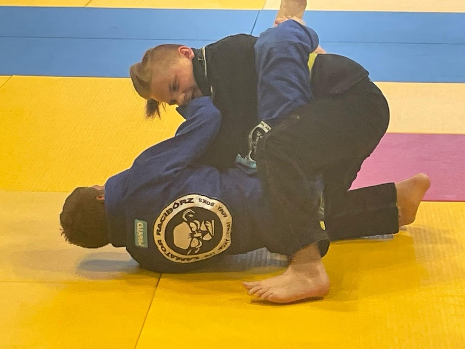 Zdjęcie w galerii na portalu naszraciborz.pl: Łamatorzy z Raciborza na katowickich matach wiadomości z regionu