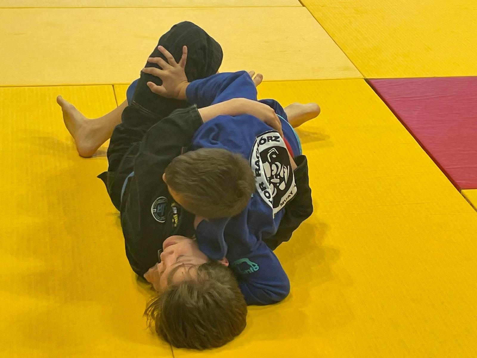 Zdjęcie w galerii na portalu naszraciborz.pl: Łamatorzy z Raciborza na katowickich matach wiadomości z regionu