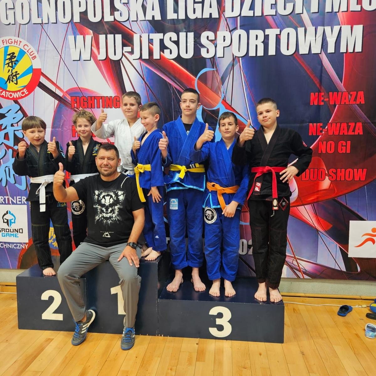 Zdjęcie w galerii na portalu naszraciborz.pl: Łamatorzy z Raciborza na katowickich matach wiadomości z regionu