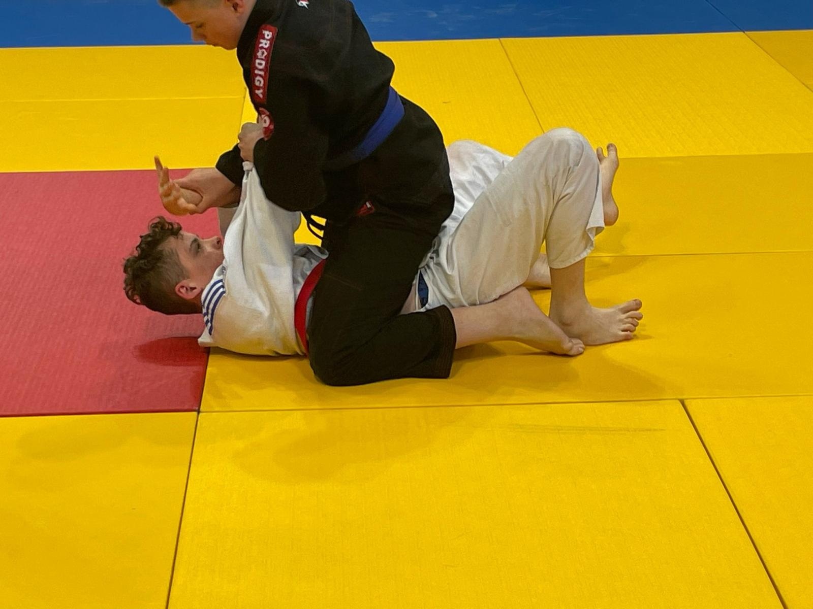 Zdjęcie w galerii na portalu naszraciborz.pl: Łamatorzy z Raciborza na katowickich matach wiadomości z regionu