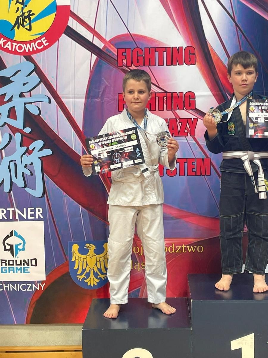 Zdjęcie w galerii na portalu naszraciborz.pl: Łamatorzy z Raciborza na katowickich matach wiadomości z regionu