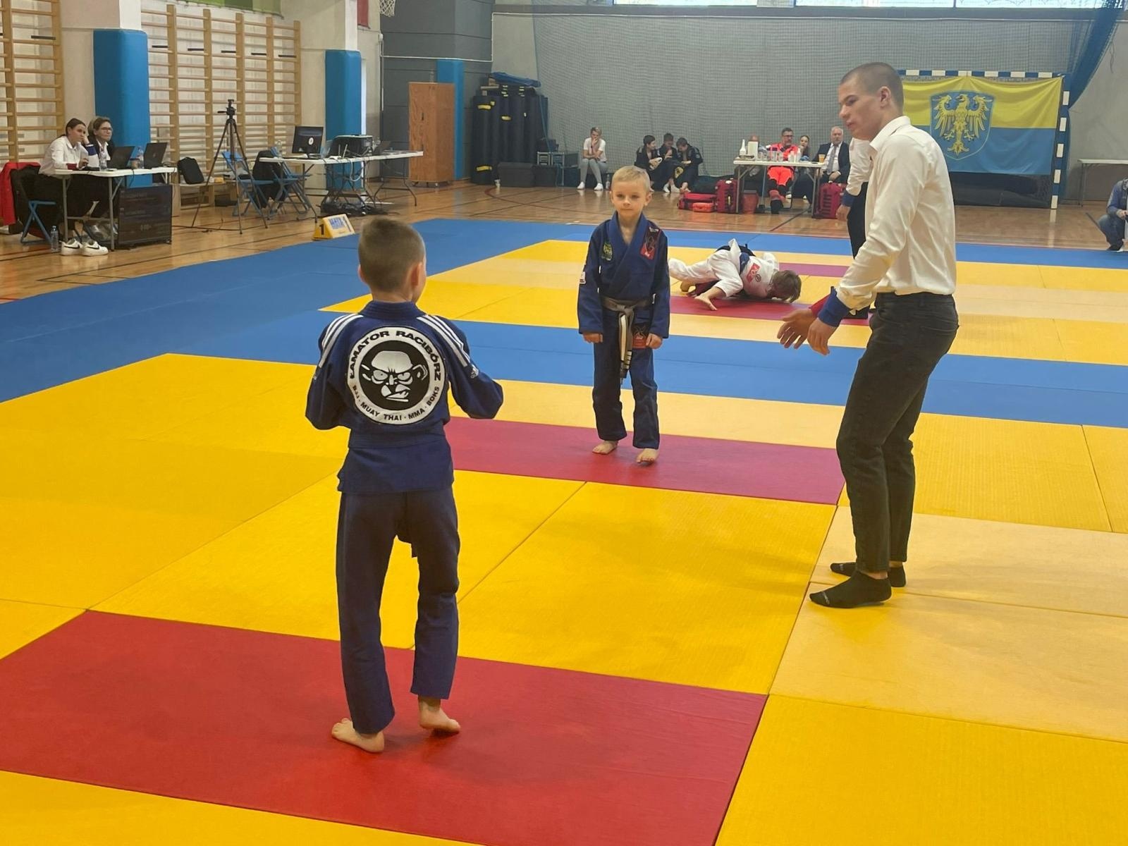 Zdjęcie w galerii na portalu naszraciborz.pl: Łamatorzy z Raciborza na katowickich matach wiadomości z regionu