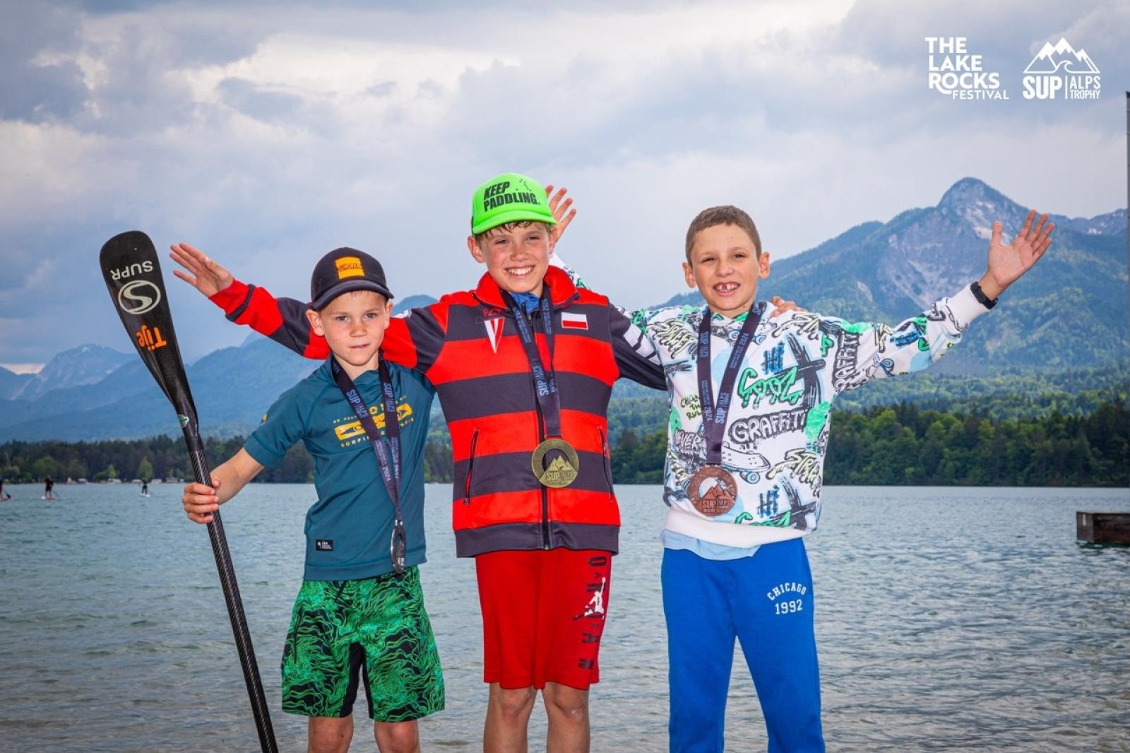 Zdjęcie w galerii na portalu naszraciborz.pl: Medalowe pozycje raciborskich wodniaków w Austrii wiadomości z regionu