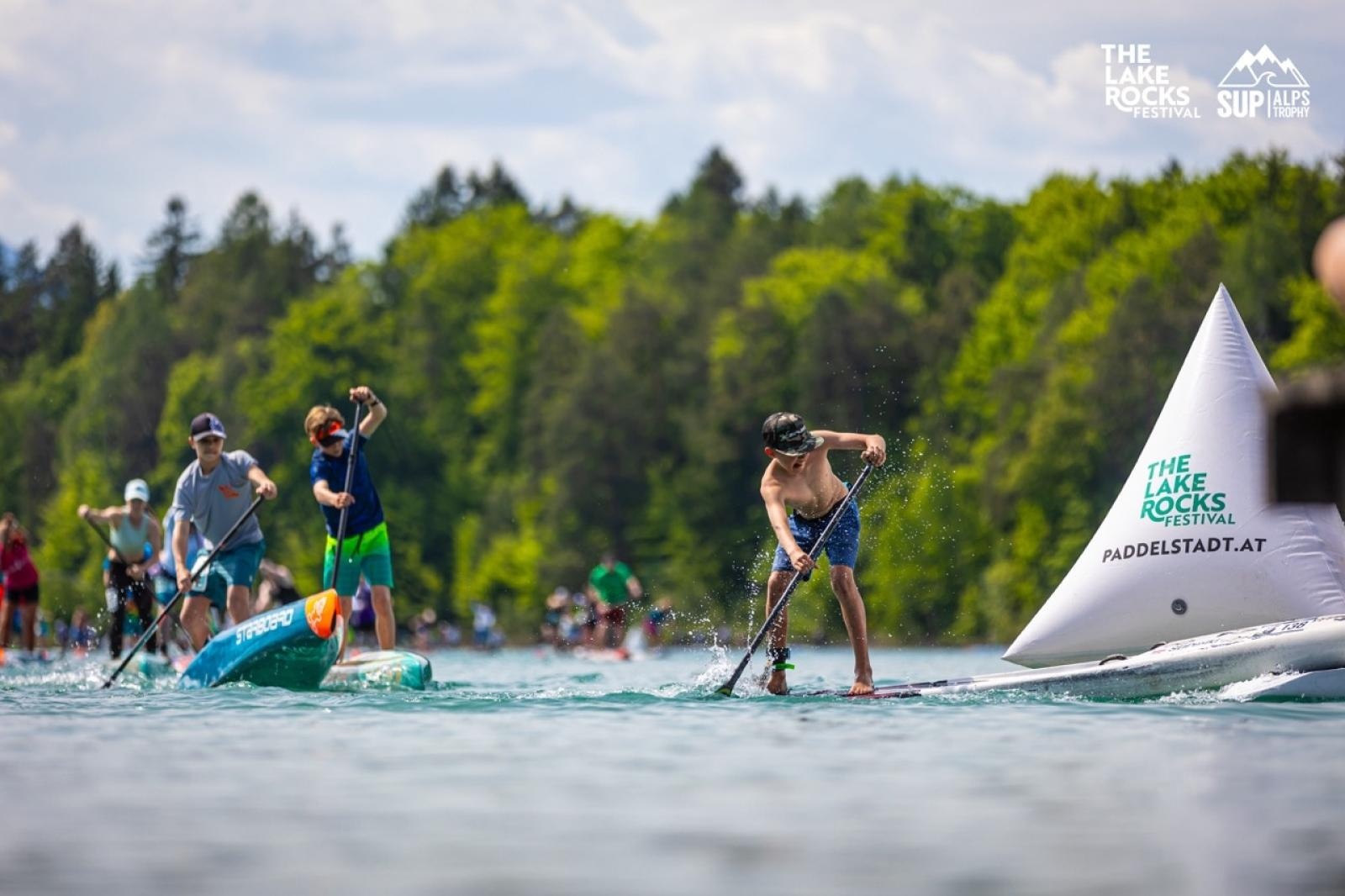Zdjęcie w galerii na portalu naszraciborz.pl: Medalowe pozycje raciborskich wodniaków w Austrii wiadomości z regionu