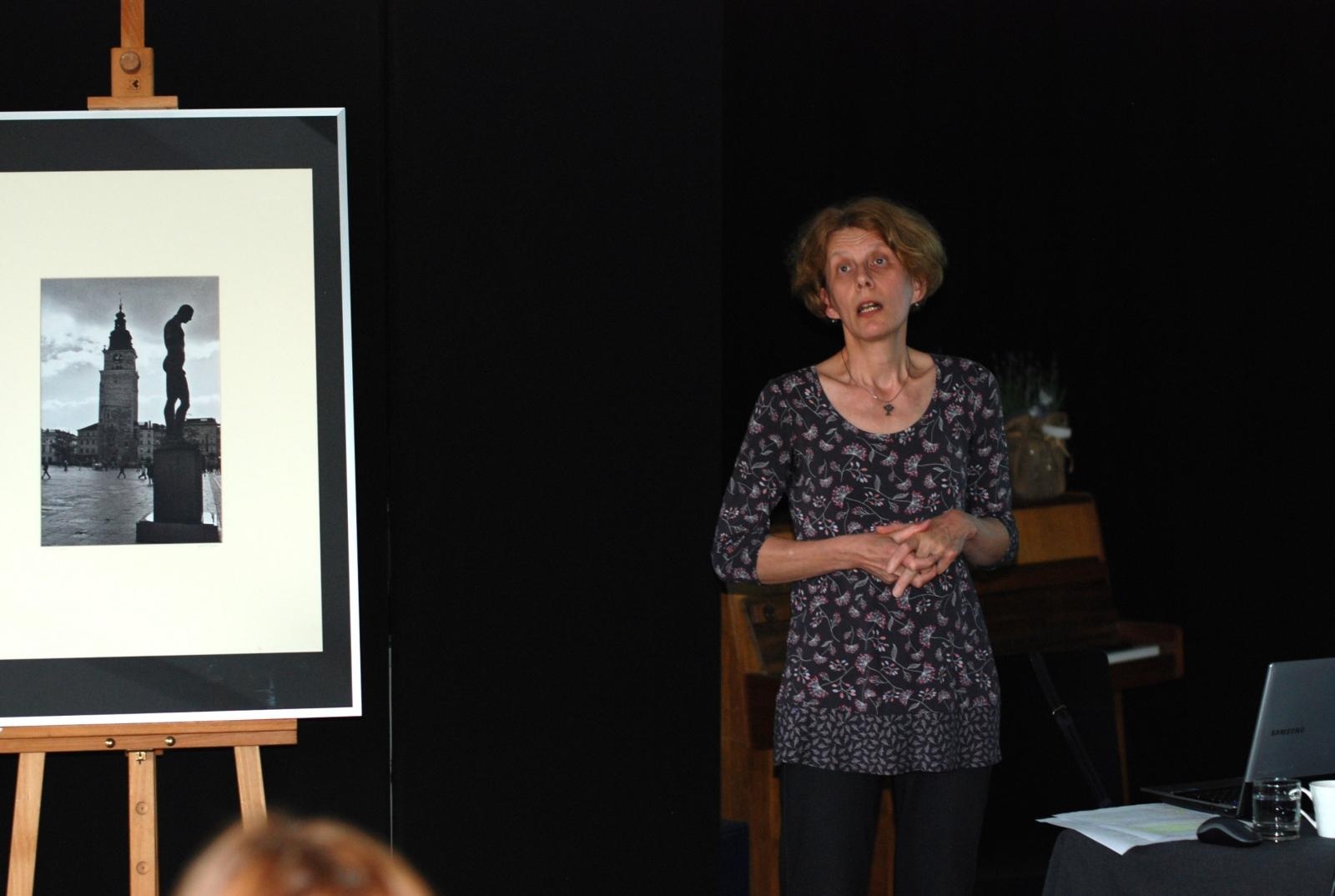 Zdjęcie w galerii na portalu naszraciborz.pl: Wernisaż wystawy Mitoraj w Krakowie w GCK w Nędzy wiadomości z regionu