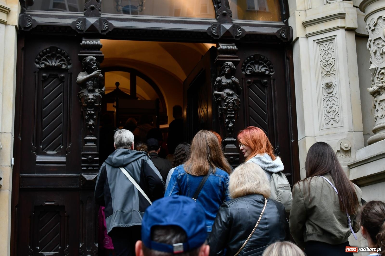 Zdjęcie w galerii na portalu naszraciborz.pl: Sprawa Rity Gorgonowej na wokandzie, czyli III Noc Muzeów w raciborskim sądzie wiadomości z regionu