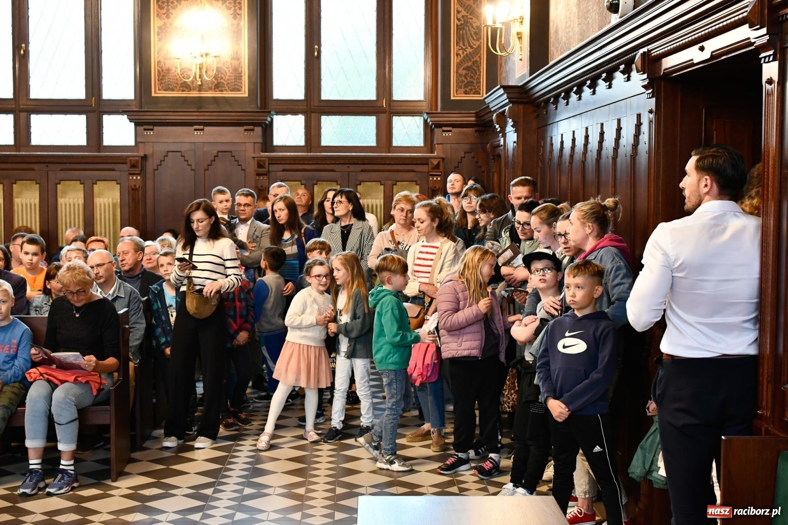 Zdjęcie w galerii na portalu naszraciborz.pl: Sprawa Rity Gorgonowej na wokandzie, czyli III Noc Muzeów w raciborskim sądzie wiadomości z regionu