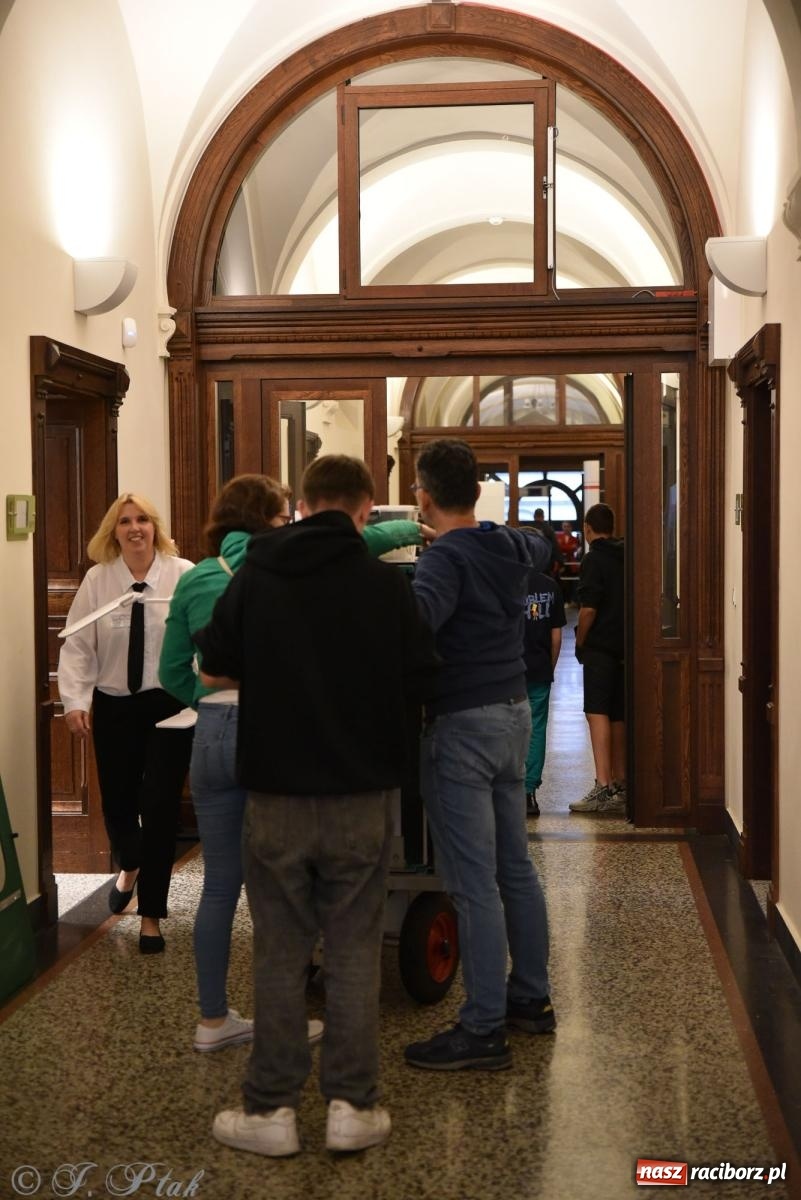 Zdjęcie w galerii na portalu naszraciborz.pl: Sprawa Rity Gorgonowej na wokandzie, czyli III Noc Muzeów w raciborskim sądzie wiadomości z regionu