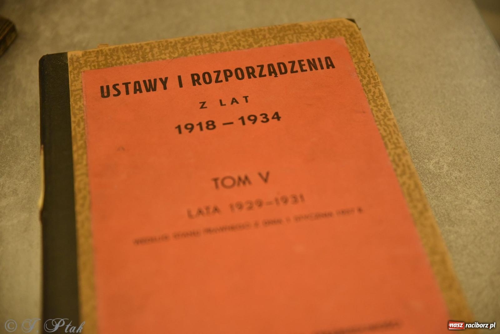 Zdjęcie w galerii na portalu naszraciborz.pl: Sprawa Rity Gorgonowej na wokandzie, czyli III Noc Muzeów w raciborskim sądzie wiadomości z regionu