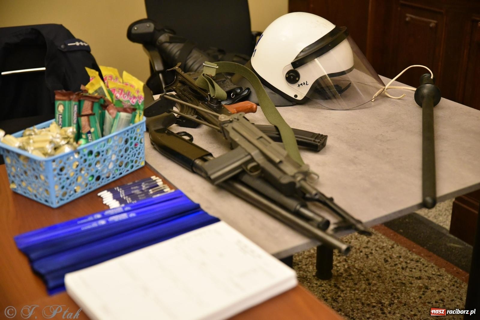 Zdjęcie w galerii na portalu naszraciborz.pl: Sprawa Rity Gorgonowej na wokandzie, czyli III Noc Muzeów w raciborskim sądzie wiadomości z regionu