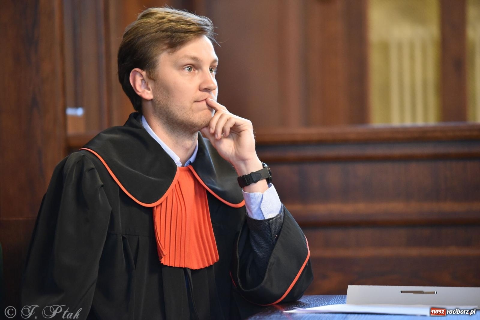 Zdjęcie w galerii na portalu naszraciborz.pl: Sprawa Rity Gorgonowej na wokandzie, czyli III Noc Muzeów w raciborskim sądzie wiadomości z regionu