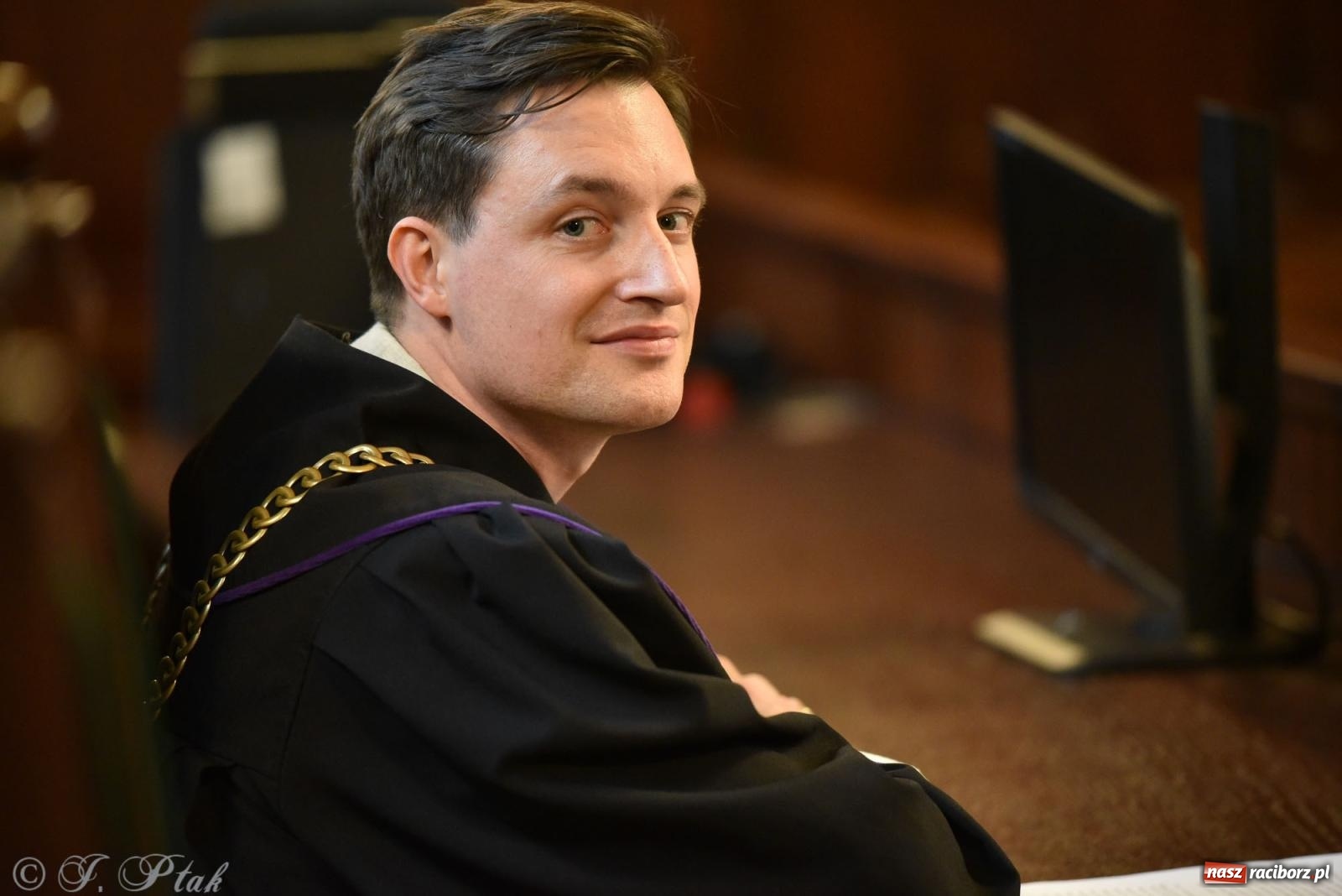 Zdjęcie w galerii na portalu naszraciborz.pl: Sprawa Rity Gorgonowej na wokandzie, czyli III Noc Muzeów w raciborskim sądzie wiadomości z regionu