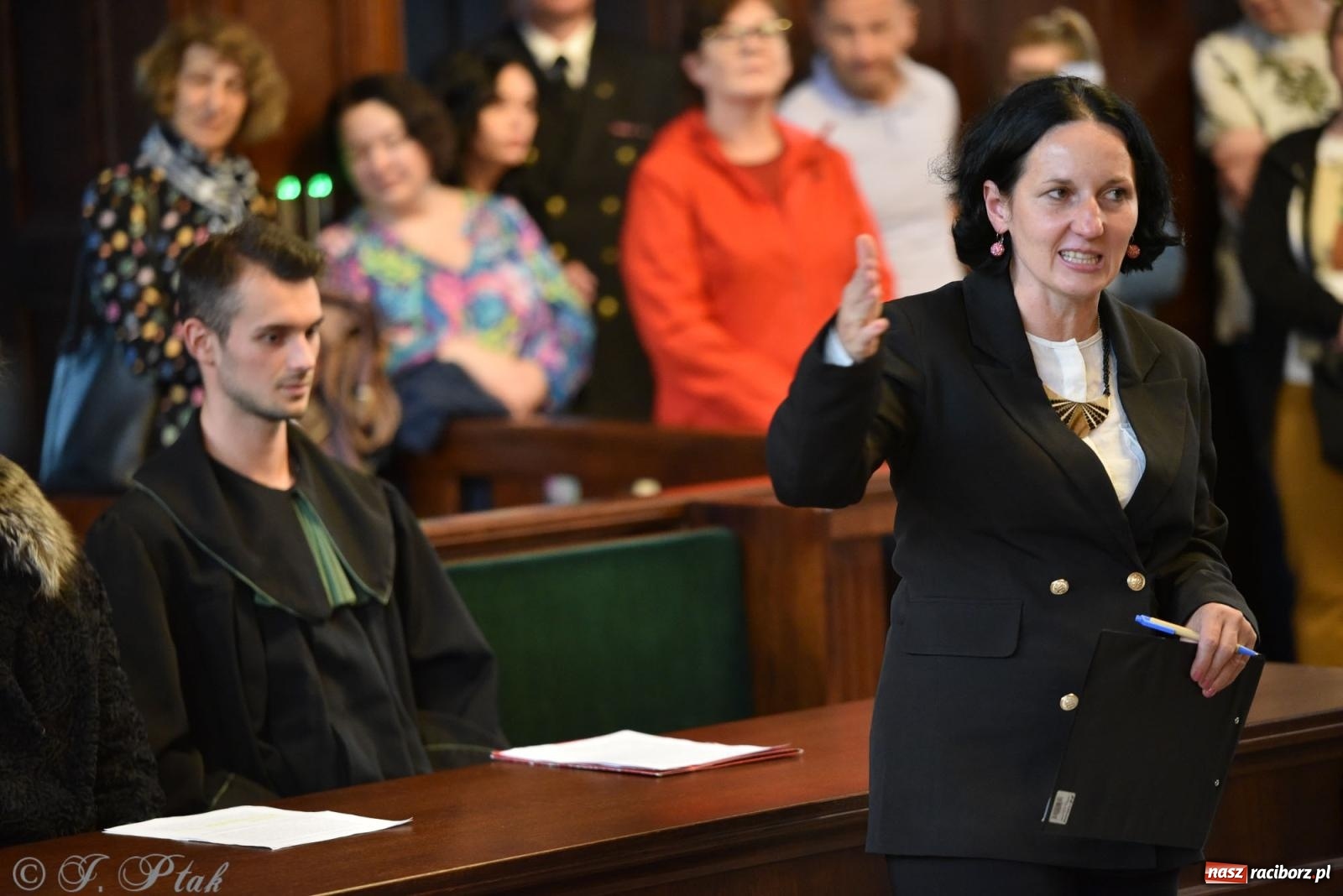 Zdjęcie w galerii na portalu naszraciborz.pl: Sprawa Rity Gorgonowej na wokandzie, czyli III Noc Muzeów w raciborskim sądzie wiadomości z regionu