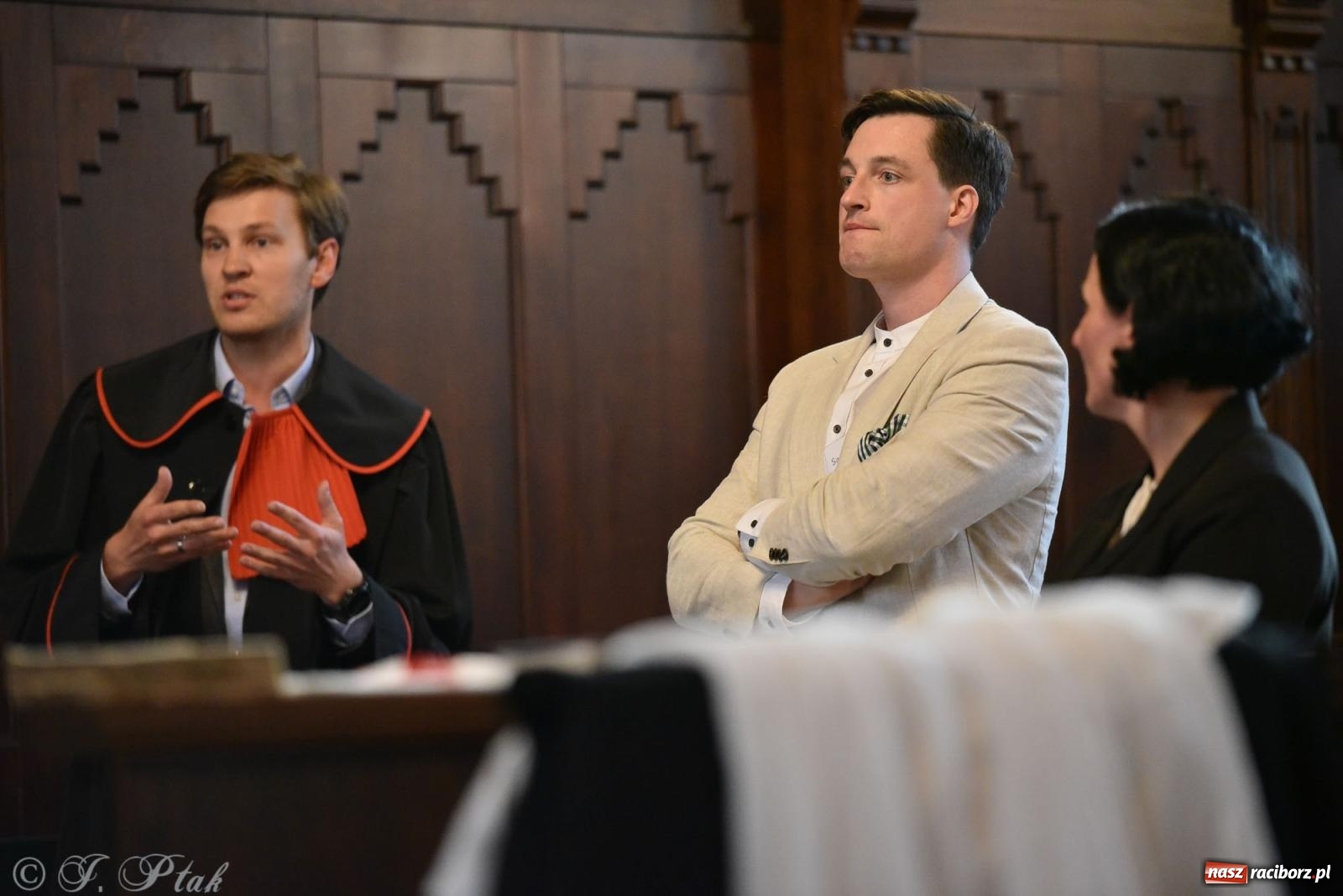 Zdjęcie w galerii na portalu naszraciborz.pl: Sprawa Rity Gorgonowej na wokandzie, czyli III Noc Muzeów w raciborskim sądzie wiadomości z regionu