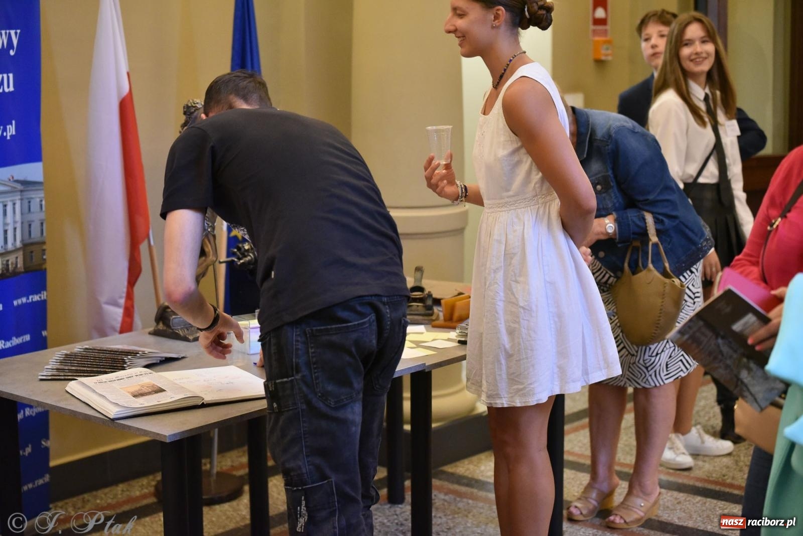 Zdjęcie w galerii na portalu naszraciborz.pl: Sprawa Rity Gorgonowej na wokandzie, czyli III Noc Muzeów w raciborskim sądzie wiadomości z regionu