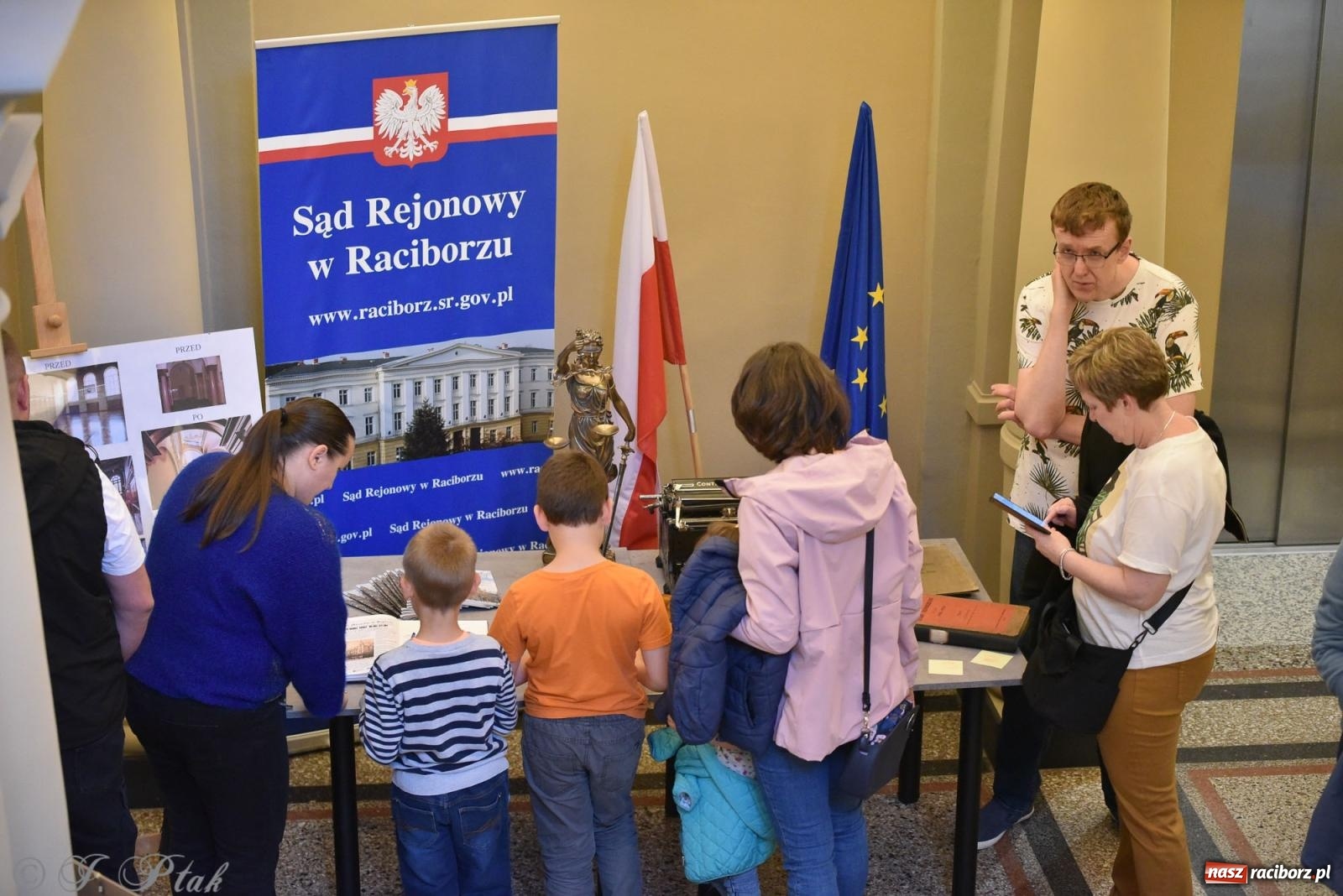 Zdjęcie w galerii na portalu naszraciborz.pl: Sprawa Rity Gorgonowej na wokandzie, czyli III Noc Muzeów w raciborskim sądzie wiadomości z regionu