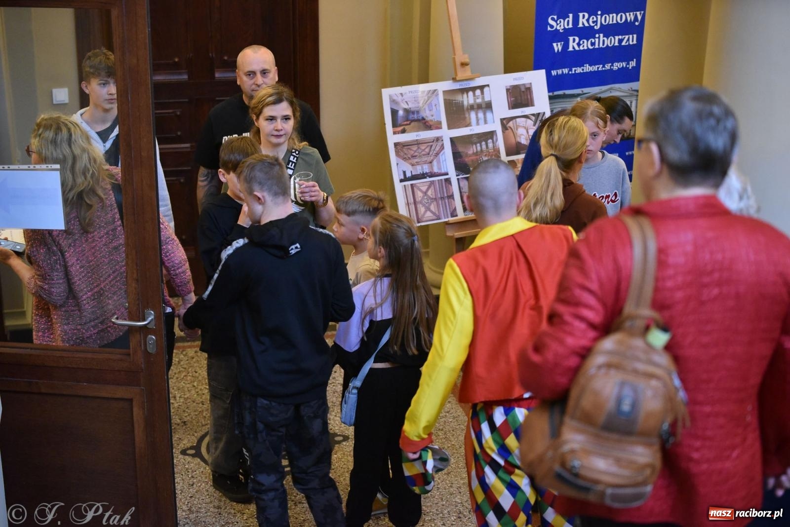 Zdjęcie w galerii na portalu naszraciborz.pl: Sprawa Rity Gorgonowej na wokandzie, czyli III Noc Muzeów w raciborskim sądzie wiadomości z regionu