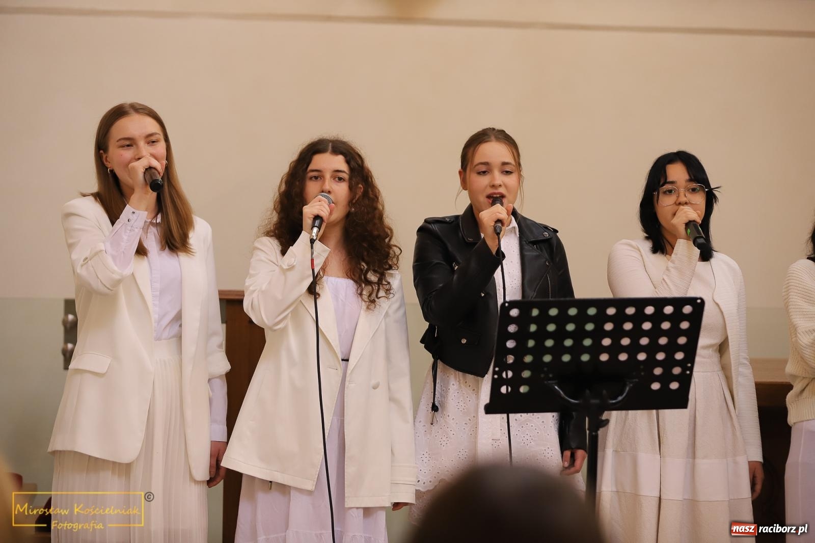 Zdjęcie w galerii na portalu naszraciborz.pl: Urodzinowy koncert dla papieża Polaka [FOTO i WIDEO] wiadomości z regionu