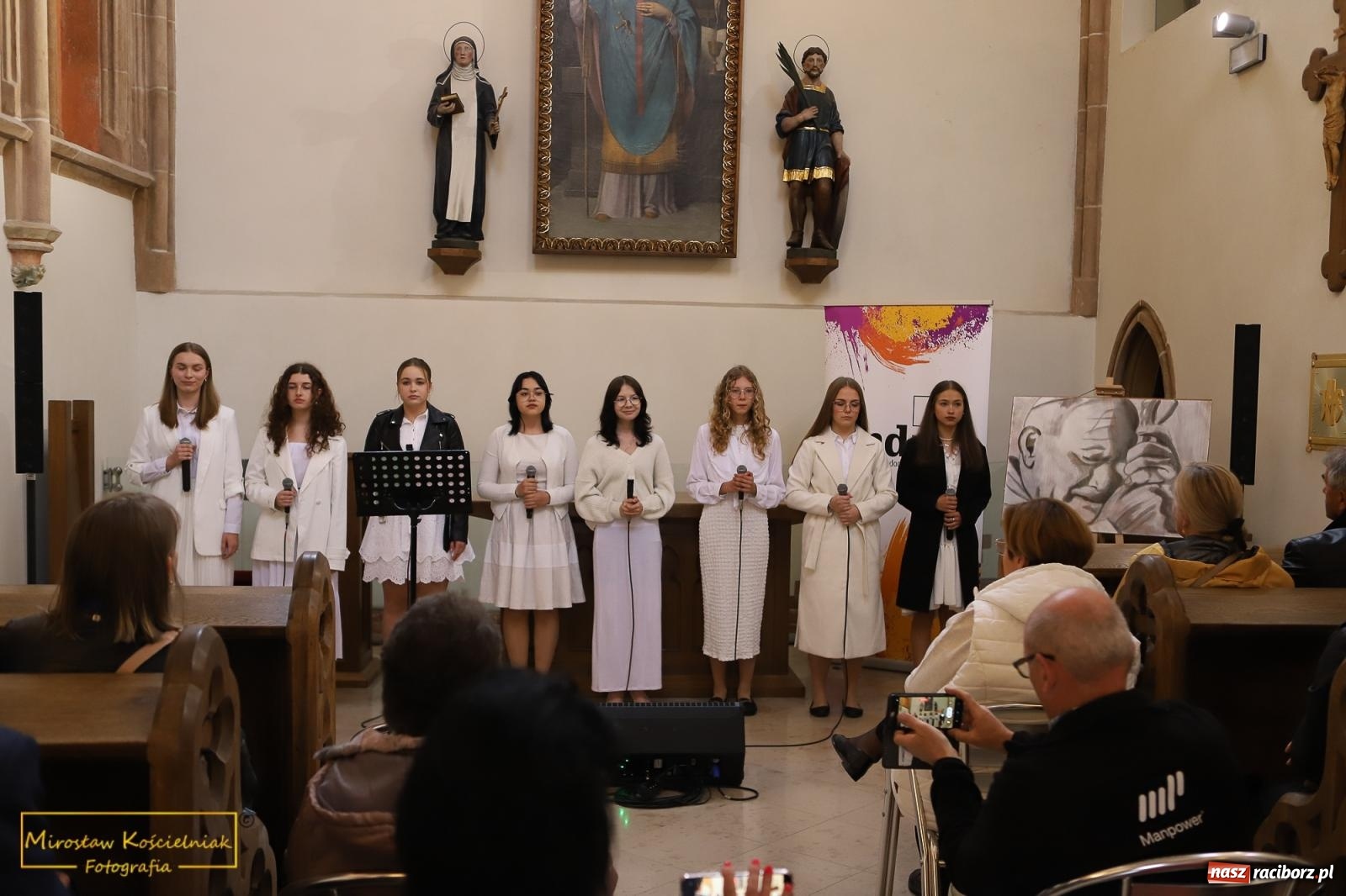 Zdjęcie w galerii na portalu naszraciborz.pl: Urodzinowy koncert dla papieża Polaka [FOTO i WIDEO] wiadomości z regionu