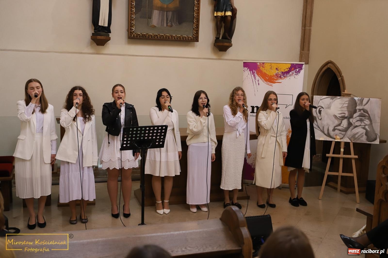 Zdjęcie w galerii na portalu naszraciborz.pl: Urodzinowy koncert dla papieża Polaka [FOTO i WIDEO] wiadomości z regionu