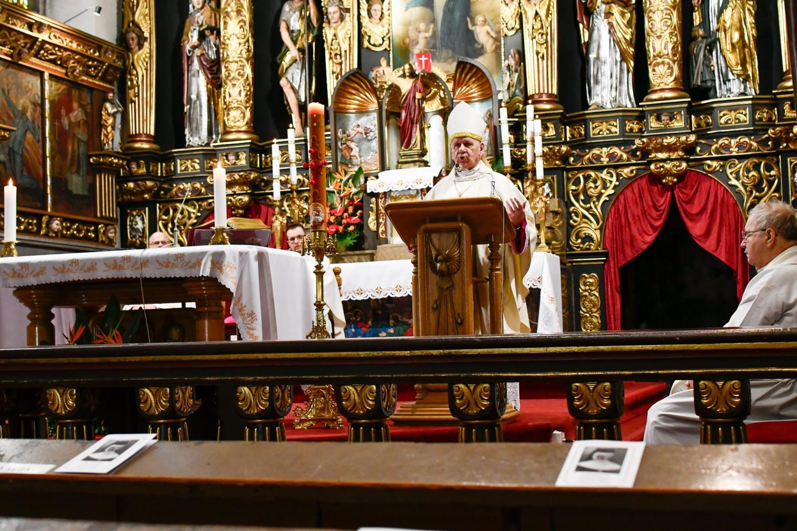 Zdjęcie w galerii na portalu naszraciborz.pl: III Dni Dulcissimiańskie. Mistyczka z Raciborza Brzezia bliższa wiernym wiadomości z regionu