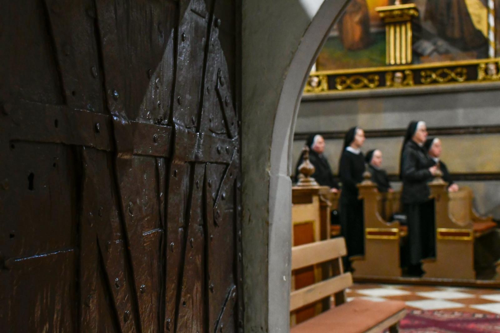 Zdjęcie w galerii na portalu naszraciborz.pl: III Dni Dulcissimiańskie. Mistyczka z Raciborza Brzezia bliższa wiernym wiadomości z regionu