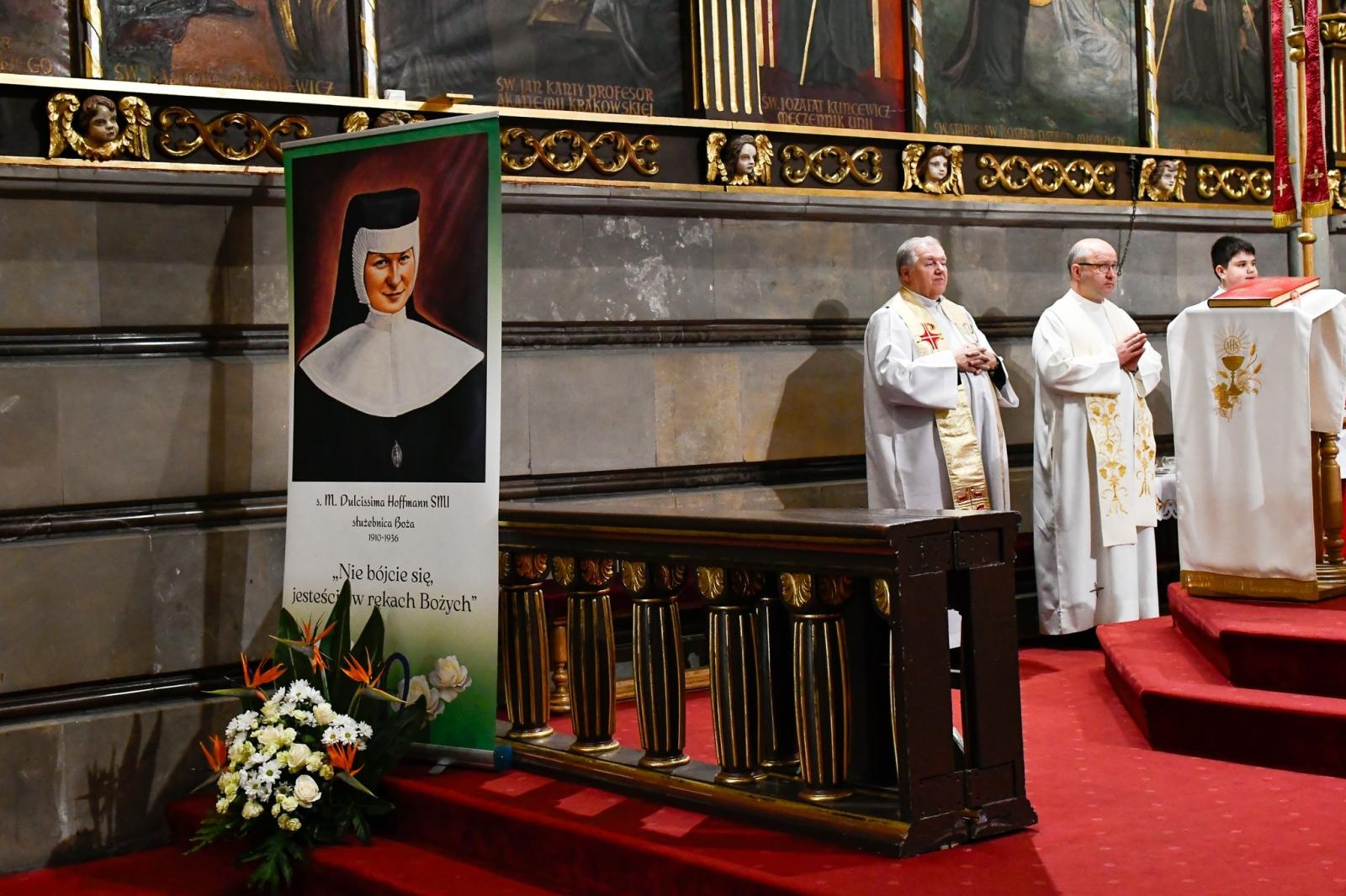 Zdjęcie w galerii na portalu naszraciborz.pl: III Dni Dulcissimiańskie. Mistyczka z Raciborza Brzezia bliższa wiernym wiadomości z regionu