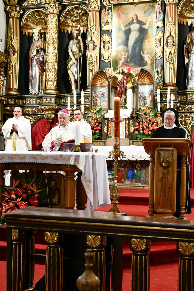 Zdjęcie w galerii na portalu naszraciborz.pl: III Dni Dulcissimiańskie. Mistyczka z Raciborza Brzezia bliższa wiernym wiadomości z regionu