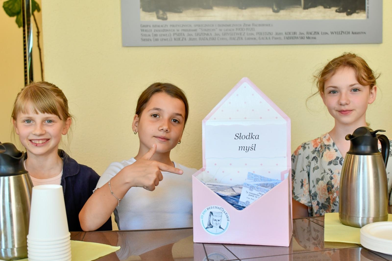 Zdjęcie w galerii na portalu naszraciborz.pl: III Dni Dulcissimiańskie. Mistyczka z Raciborza Brzezia bliższa wiernym wiadomości z regionu