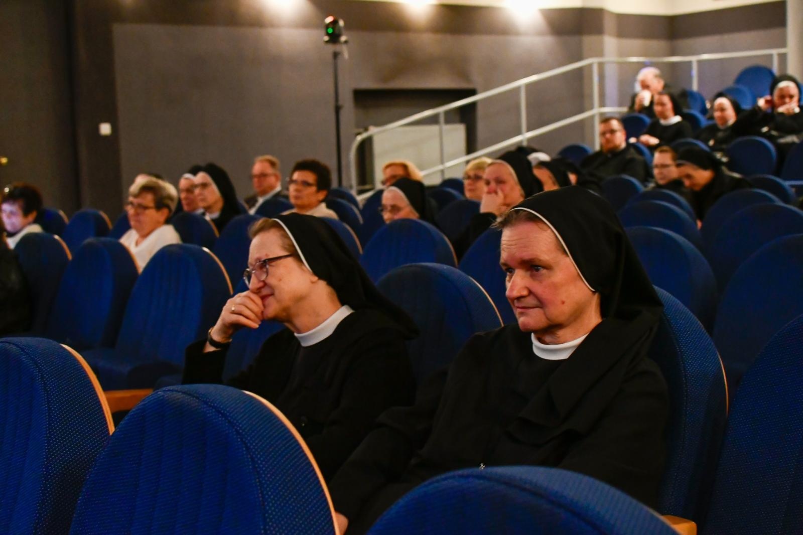 Zdjęcie w galerii na portalu naszraciborz.pl: III Dni Dulcissimiańskie. Mistyczka z Raciborza Brzezia bliższa wiernym wiadomości z regionu