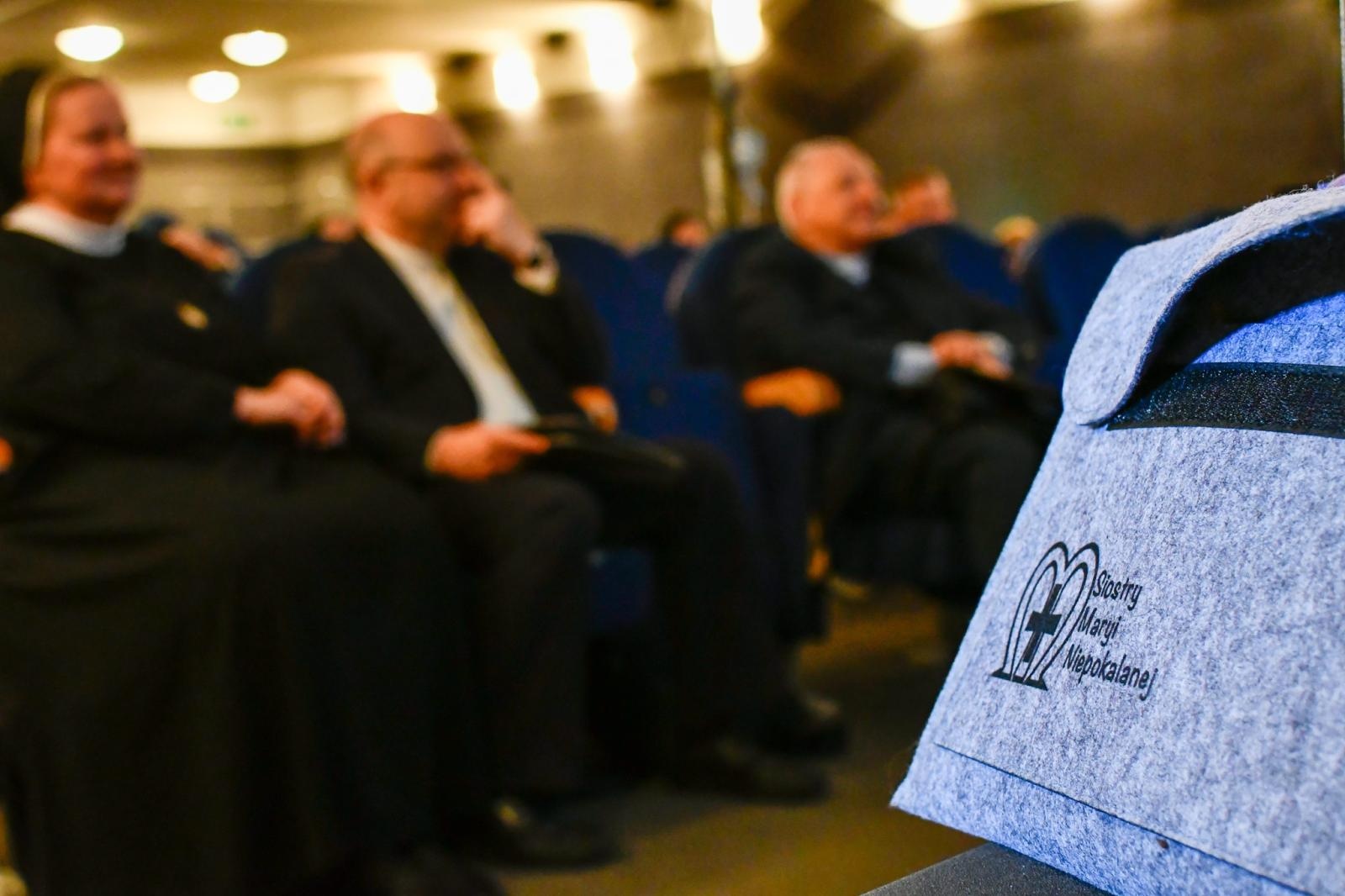 Zdjęcie w galerii na portalu naszraciborz.pl: III Dni Dulcissimiańskie. Mistyczka z Raciborza Brzezia bliższa wiernym wiadomości z regionu