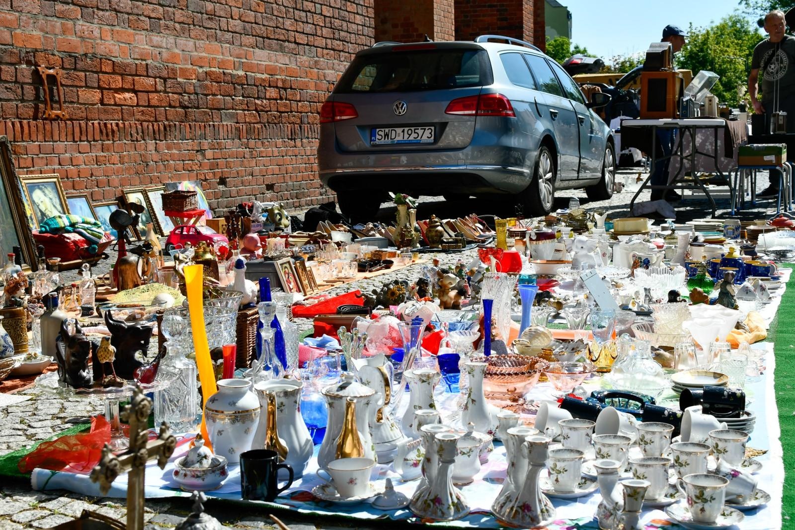 Zdjęcie w galerii na portalu naszraciborz.pl: Targ staroci i bazarek rzeczy używanych, który ma być teraz co miesiąc [FOTO i WIDEO] wiadomości z regionu