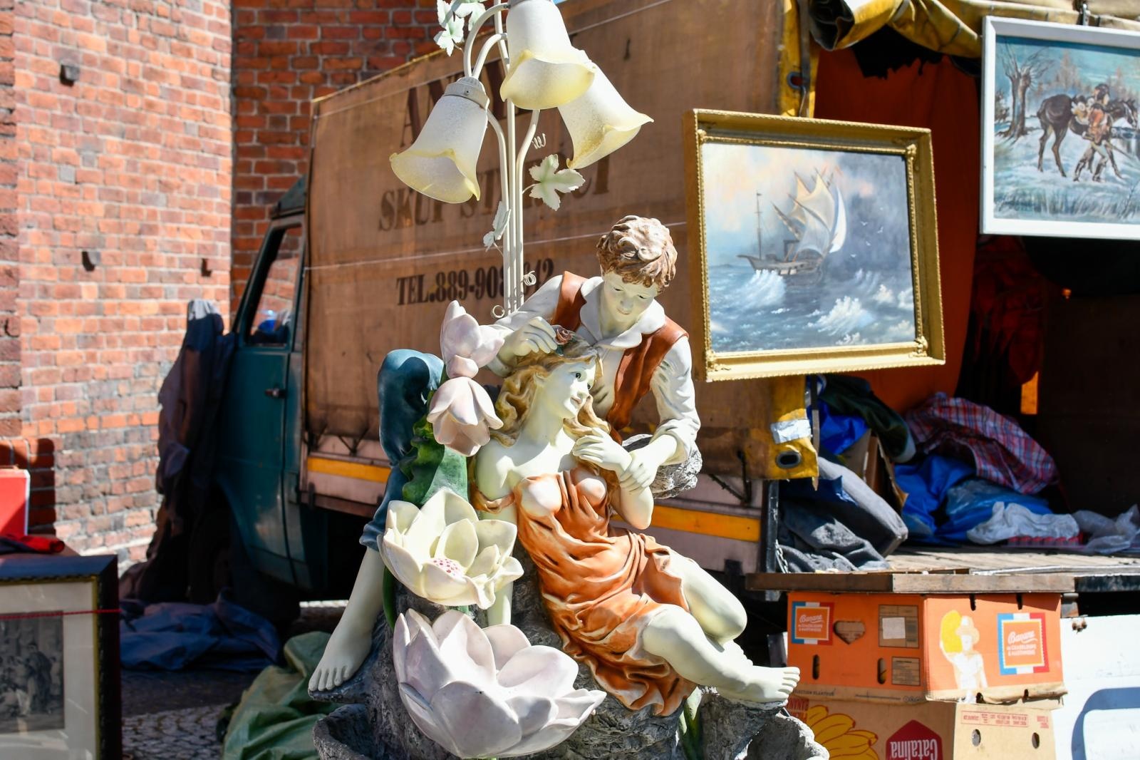 Zdjęcie w galerii na portalu naszraciborz.pl: Targ staroci i bazarek rzeczy używanych, który ma być teraz co miesiąc [FOTO i WIDEO] wiadomości z regionu