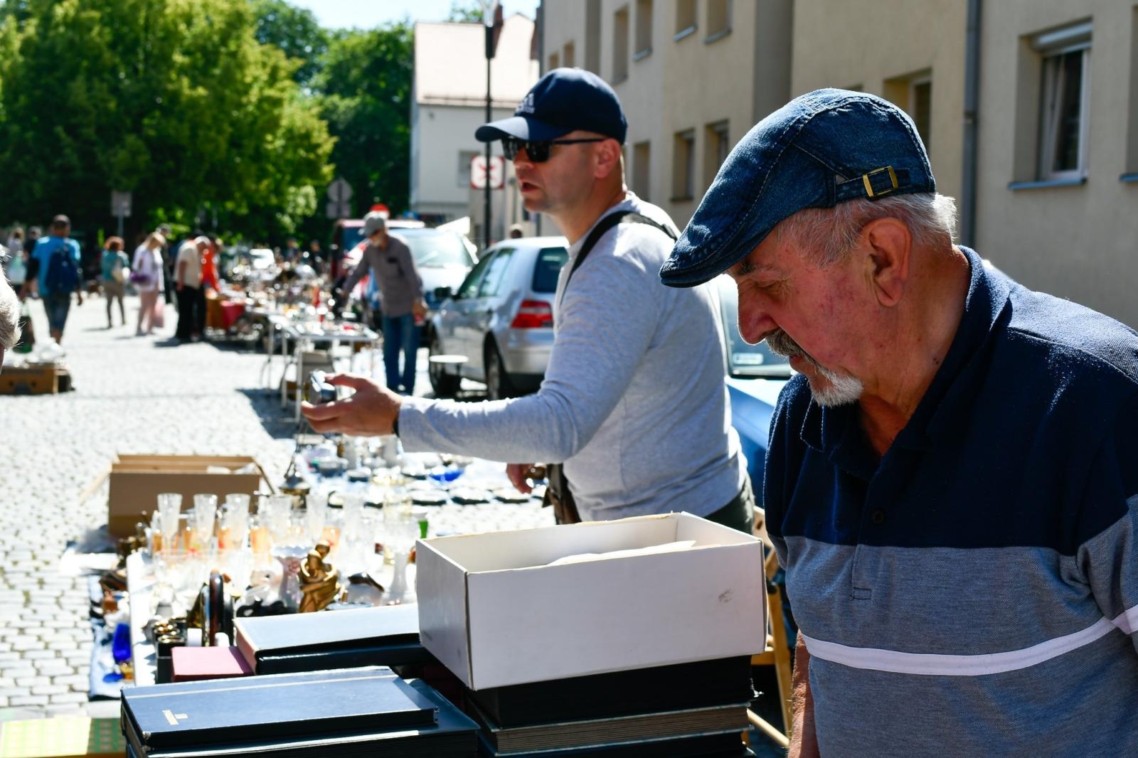 Zdjęcie w galerii na portalu naszraciborz.pl: Targ staroci i bazarek rzeczy używanych, który ma być teraz co miesiąc [FOTO i WIDEO] wiadomości z regionu