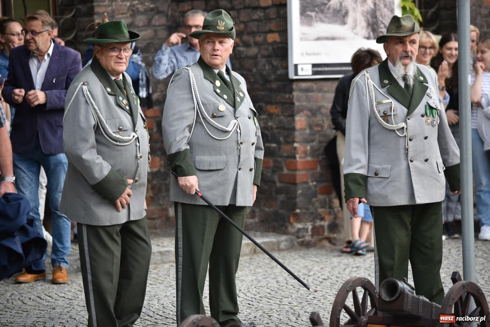 Zdjęcie w galerii na portalu naszraciborz.pl: Huk, muzyka baśniowych światów i archeolożka Egipcjanka. Noc w raciborskim Muzeum wiadomości z regionu