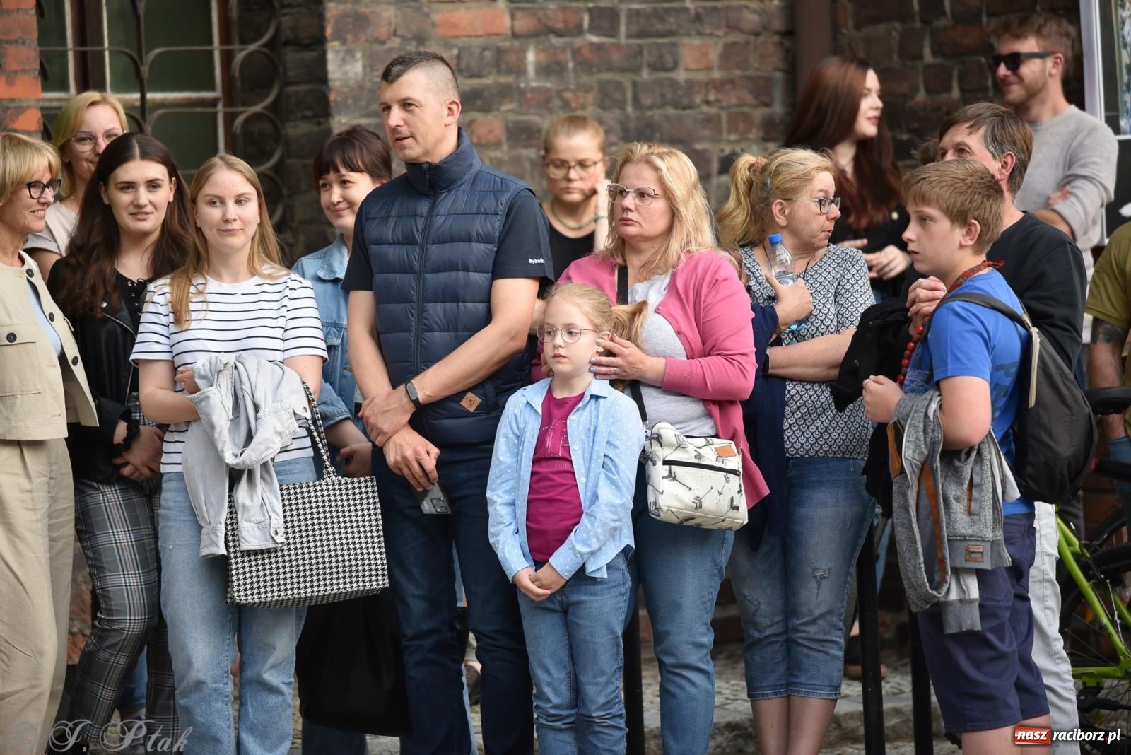 Zdjęcie w galerii na portalu naszraciborz.pl: Huk, muzyka baśniowych światów i archeolożka Egipcjanka. Noc w raciborskim Muzeum wiadomości z regionu
