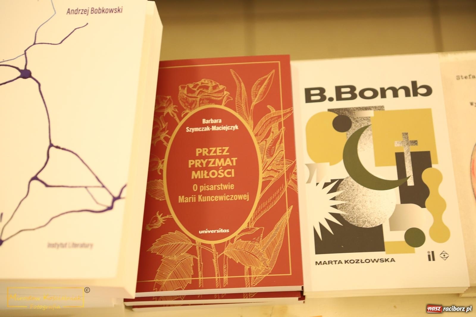 Zdjęcie w galerii na portalu naszraciborz.pl: Almanach Prowincjonalny nr 39 - spotkanie promocyjne w RCK wiadomości z regionu