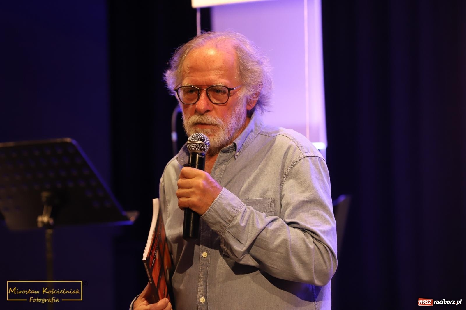 Zdjęcie w galerii na portalu naszraciborz.pl: Almanach Prowincjonalny nr 39 - spotkanie promocyjne w RCK wiadomości z regionu