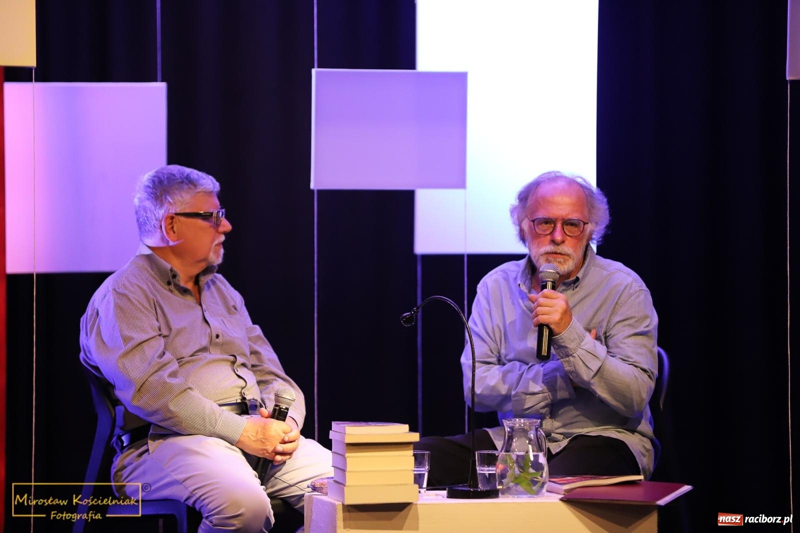 Zdjęcie w galerii na portalu naszraciborz.pl: Almanach Prowincjonalny nr 39 - spotkanie promocyjne w RCK wiadomości z regionu