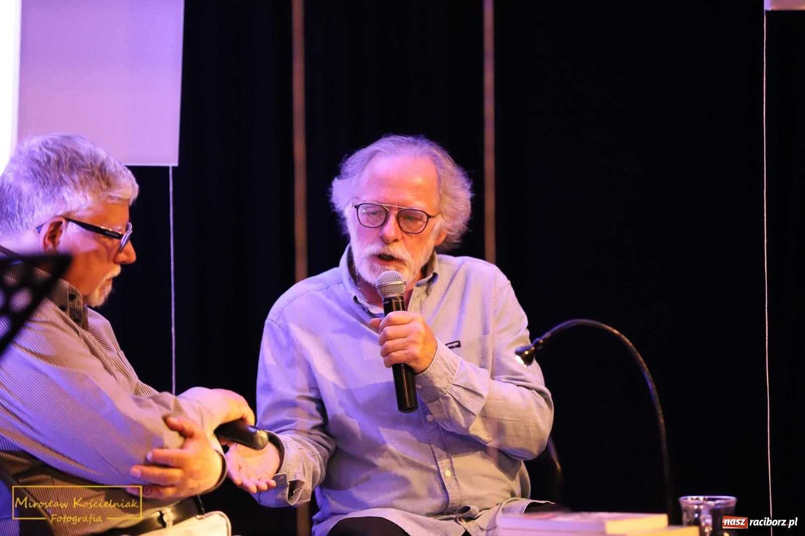 Zdjęcie w galerii na portalu naszraciborz.pl: Almanach Prowincjonalny nr 39 - spotkanie promocyjne w RCK wiadomości z regionu