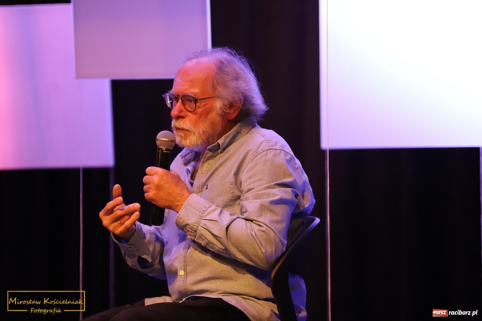 Zdjęcie w galerii na portalu naszraciborz.pl: Almanach Prowincjonalny nr 39 - spotkanie promocyjne w RCK wiadomości z regionu